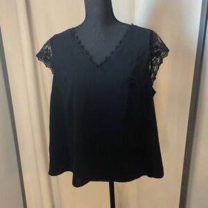 220. Shein Curve Lace Accent Blouse, Size 1XL, Black, EUC
